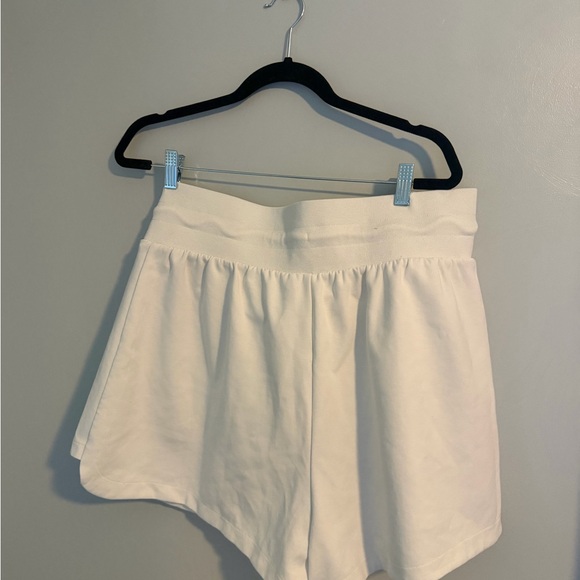 Old Navy Women's Athletic White Shorts - Picture 3 of 3